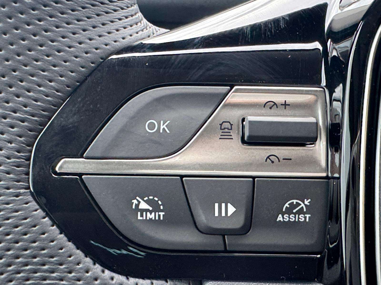 Fahrzeugbild eines Peugeot Rifter