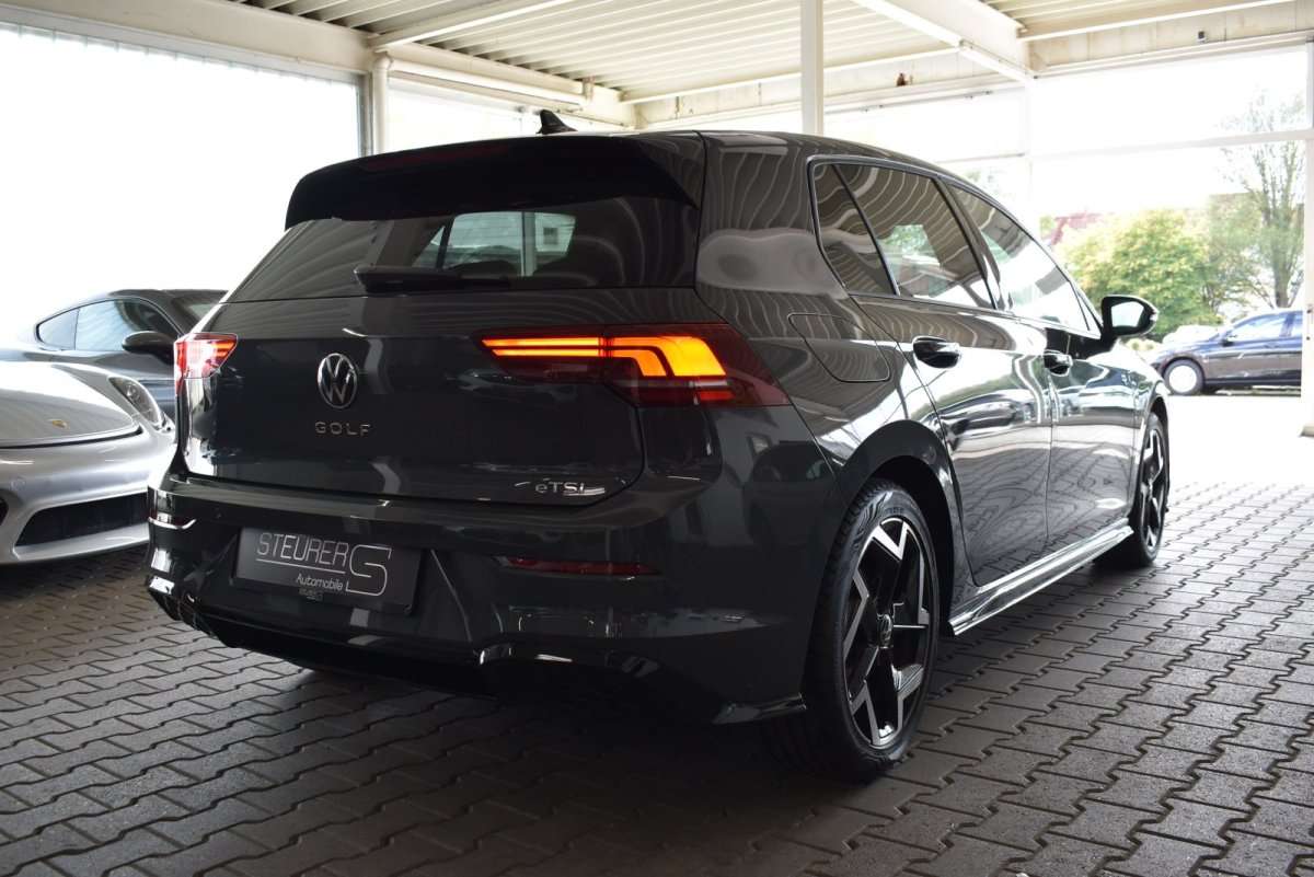 Fahrzeugbild eines Volkswagen Golf