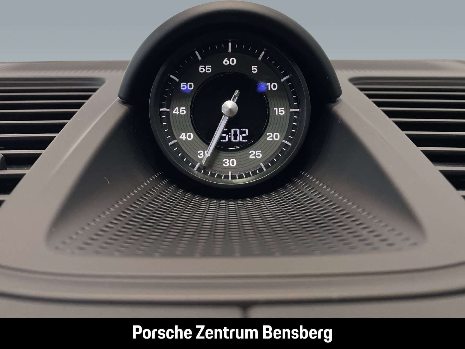 Fahrzeugbild eines Porsche Panamera