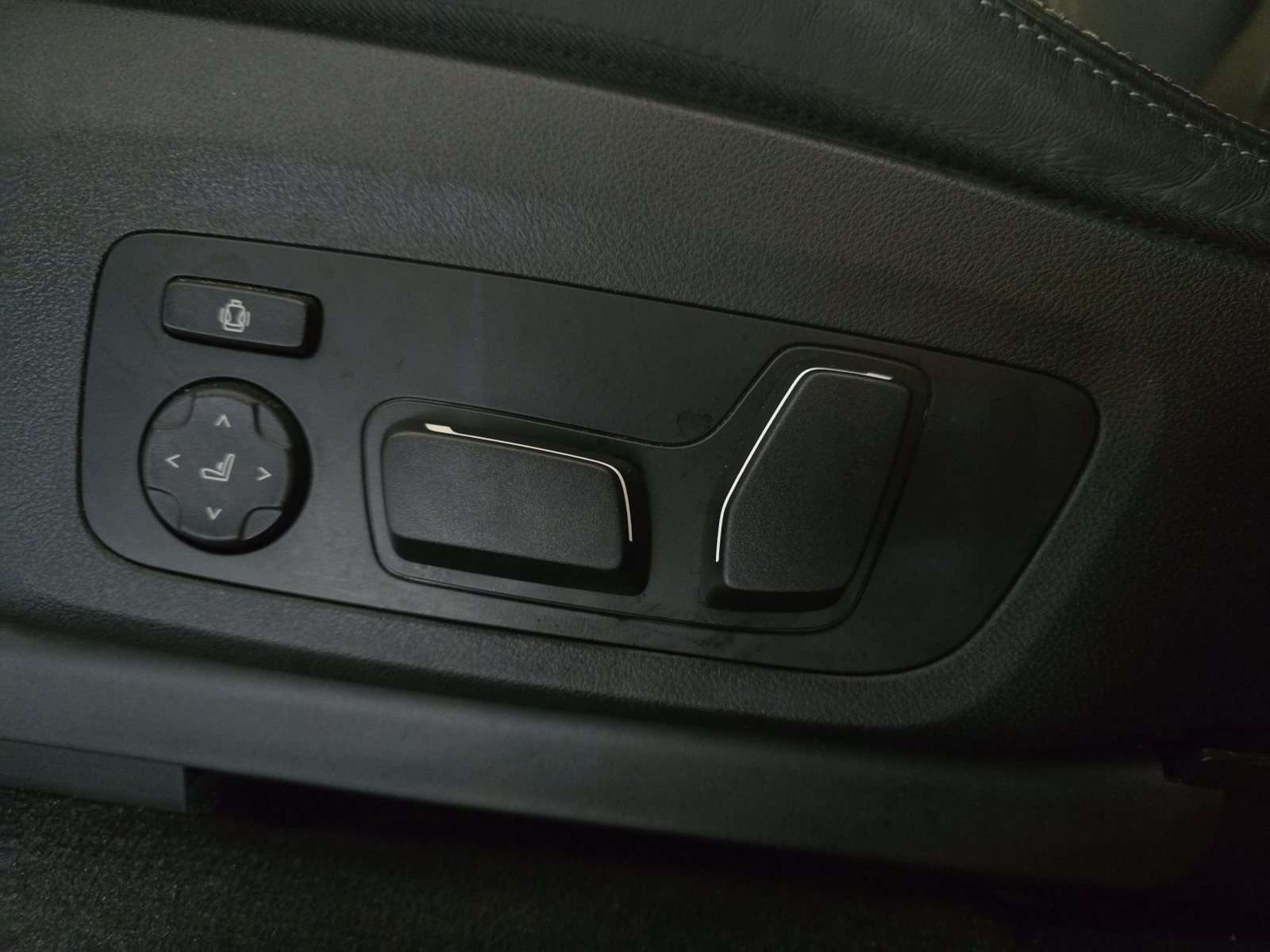 Fahrzeugbild eines BMW X4