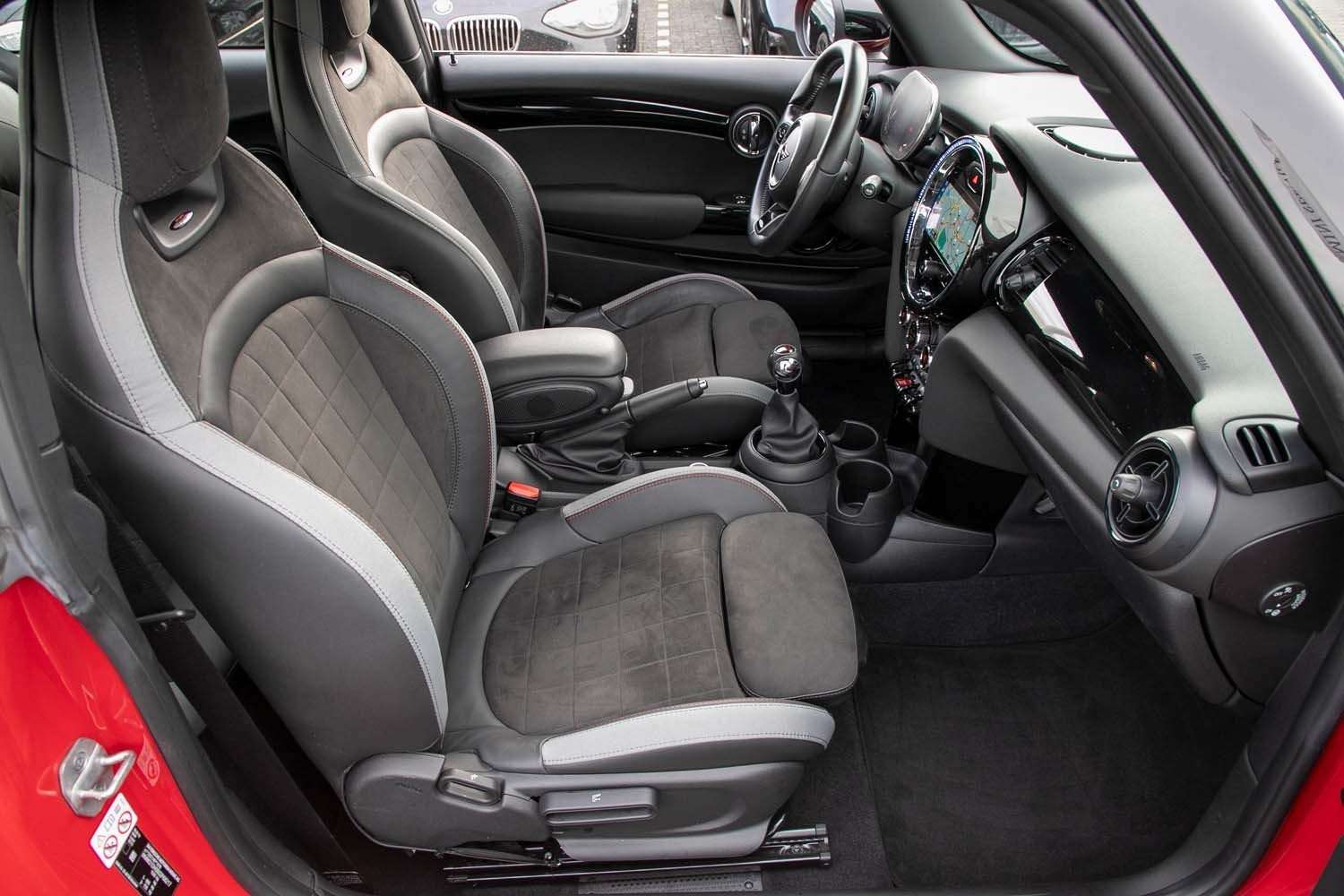 Fahrzeugbild eines MINI MINI