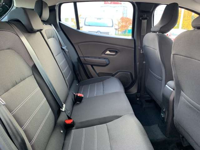 Fahrzeugbild eines Dacia Sandero