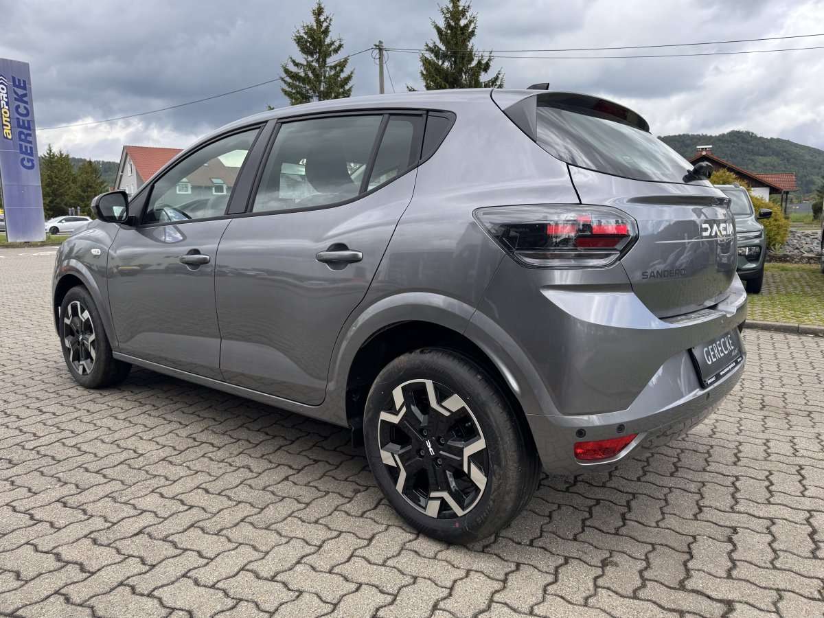 Fahrzeugbild eines Dacia Sandero
