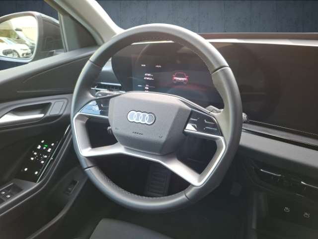 Fahrzeugbild eines Audi Q6 e-tron