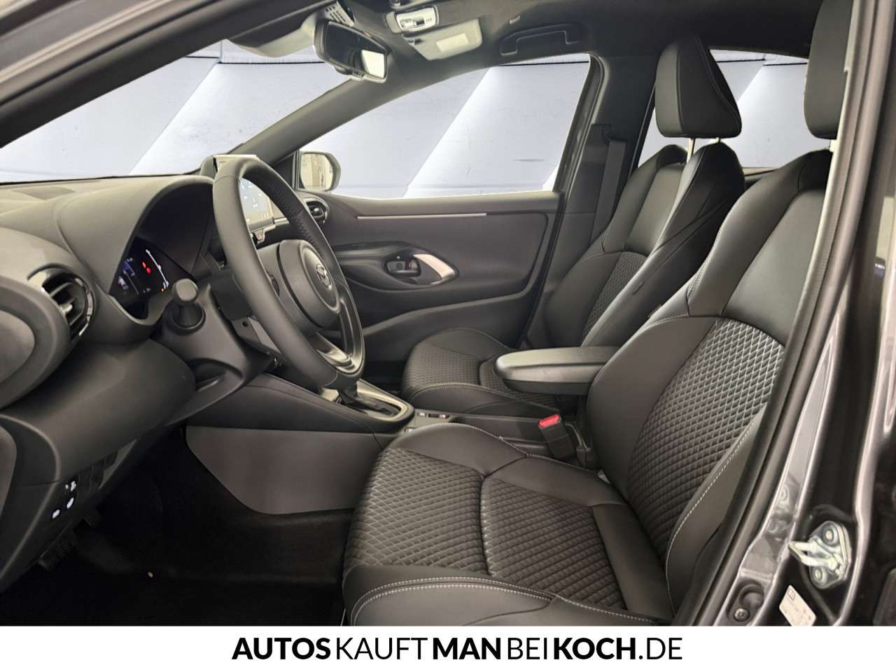 Fahrzeugbild eines Mazda Mazda2 Hybrid