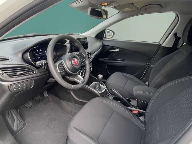 Fahrzeugbild eines Fiat Tipo