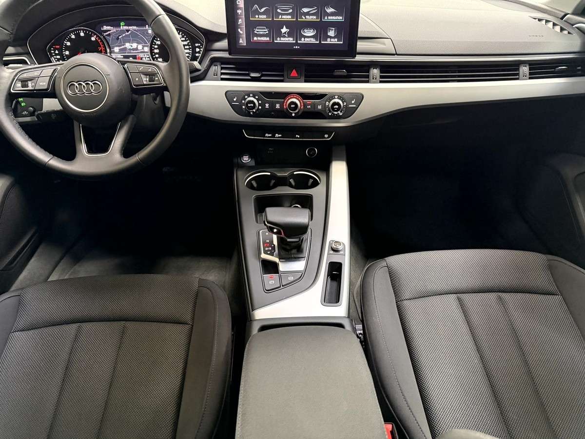 Fahrzeugbild eines Audi A4