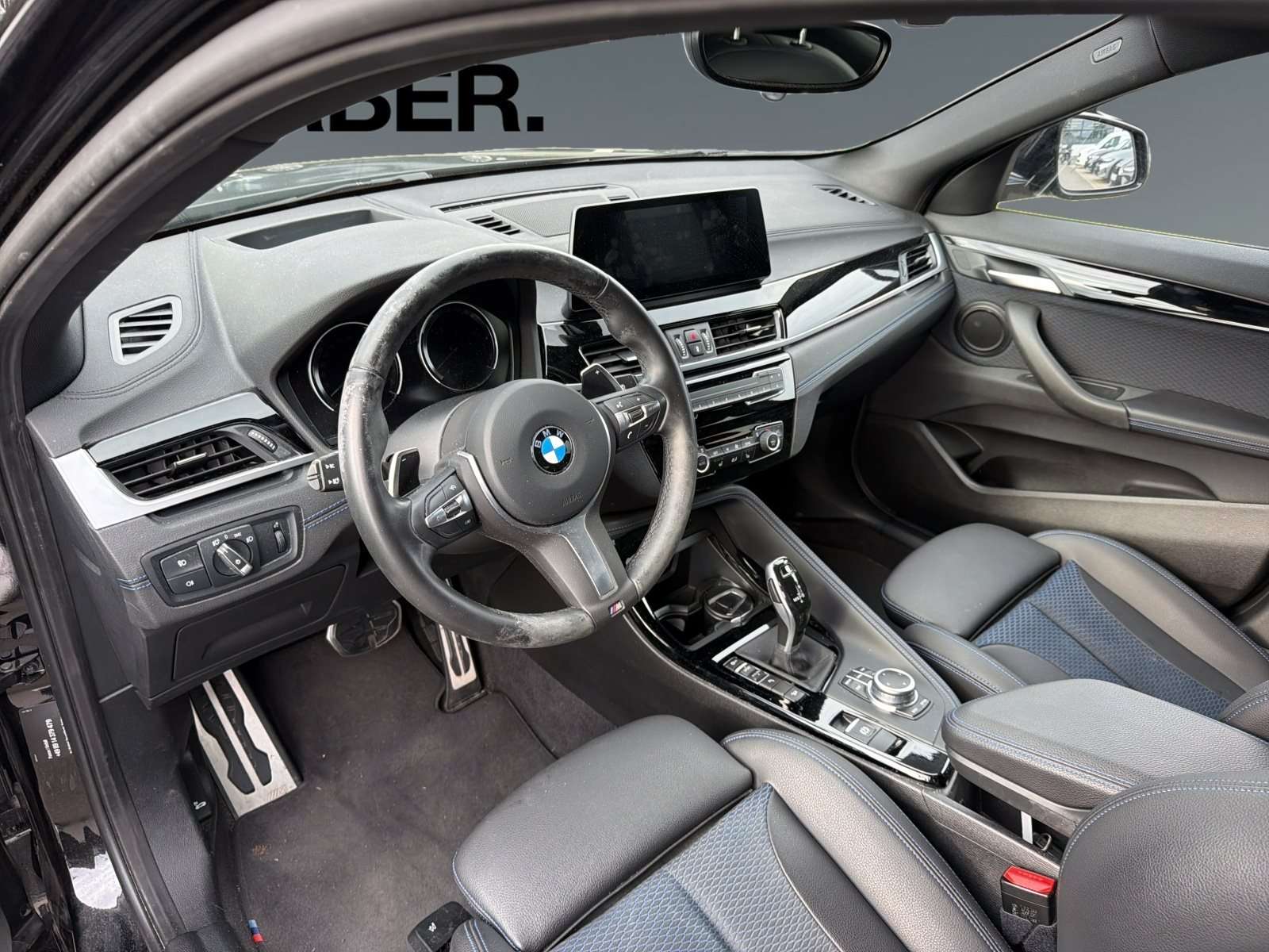Fahrzeugbild eines BMW X2