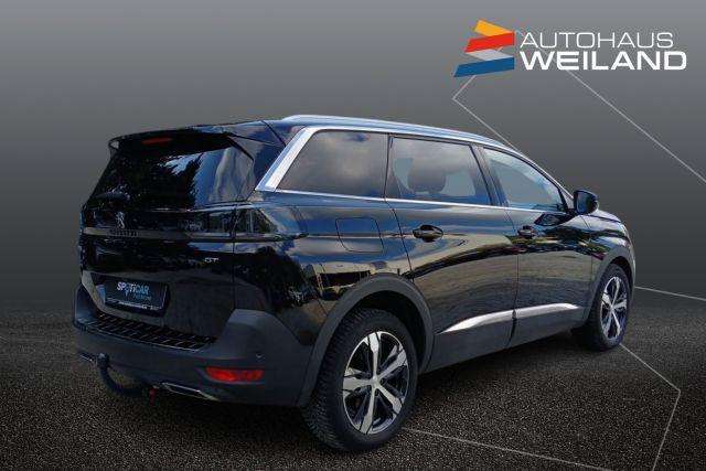 Fahrzeugbild eines Peugeot 5008