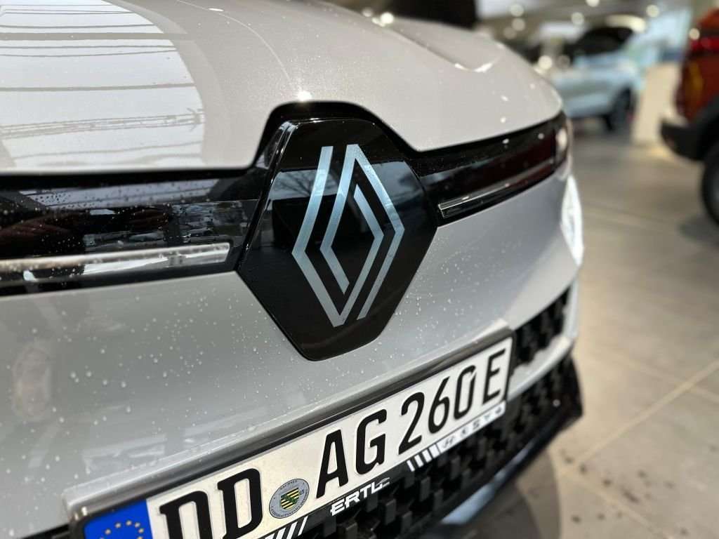 Fahrzeugbild eines Renault Megane E-TECH
