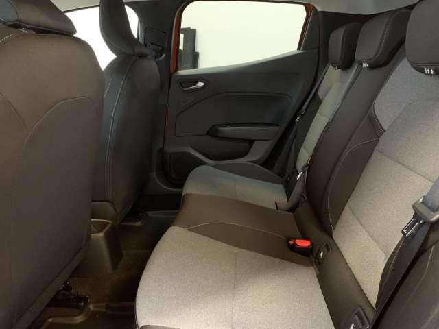 Fahrzeugbild eines Renault Clio