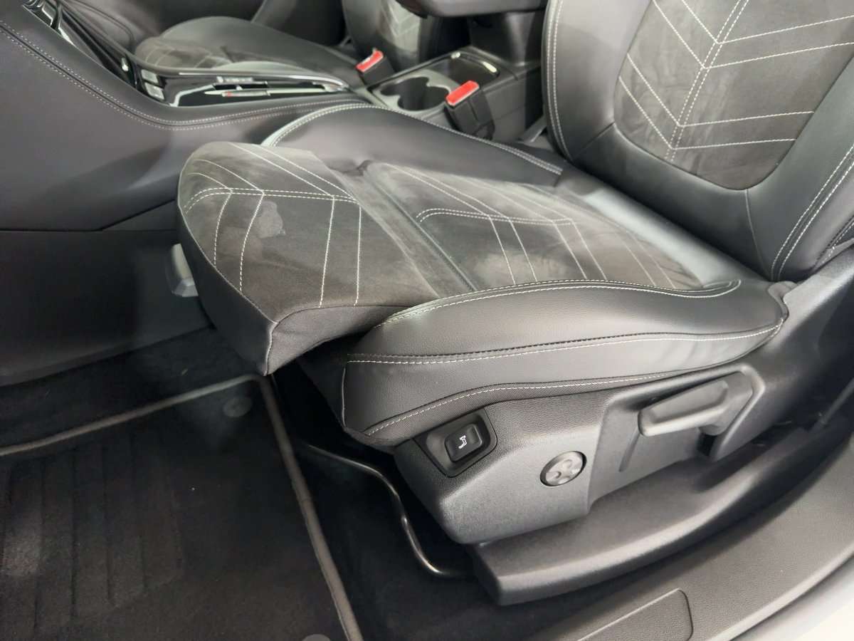 Fahrzeugbild eines Opel Grandland X