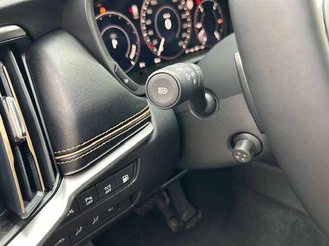 Fahrzeugbild eines Mazda CX-60