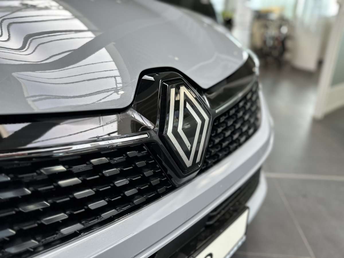 Fahrzeugbild eines Renault Clio