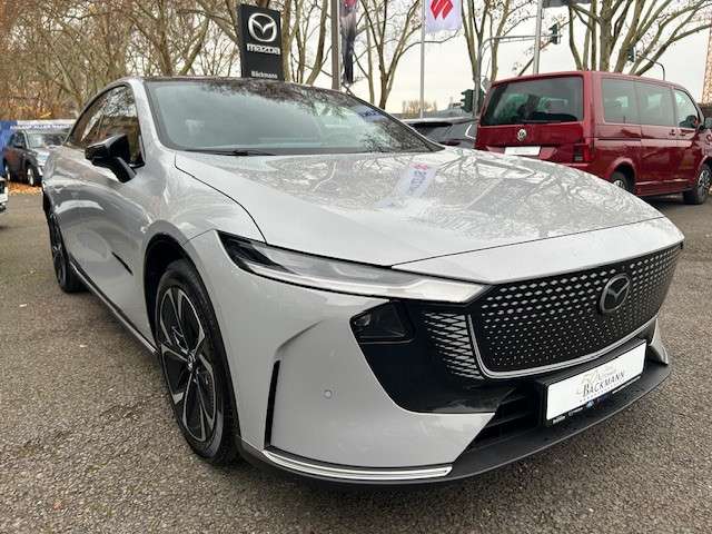 Fahrzeugbild eines Mazda Mazda6