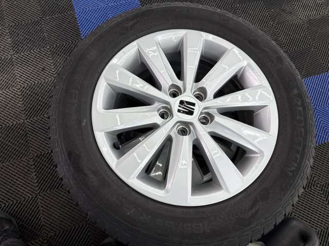 Fahrzeugbild eines SEAT Ibiza