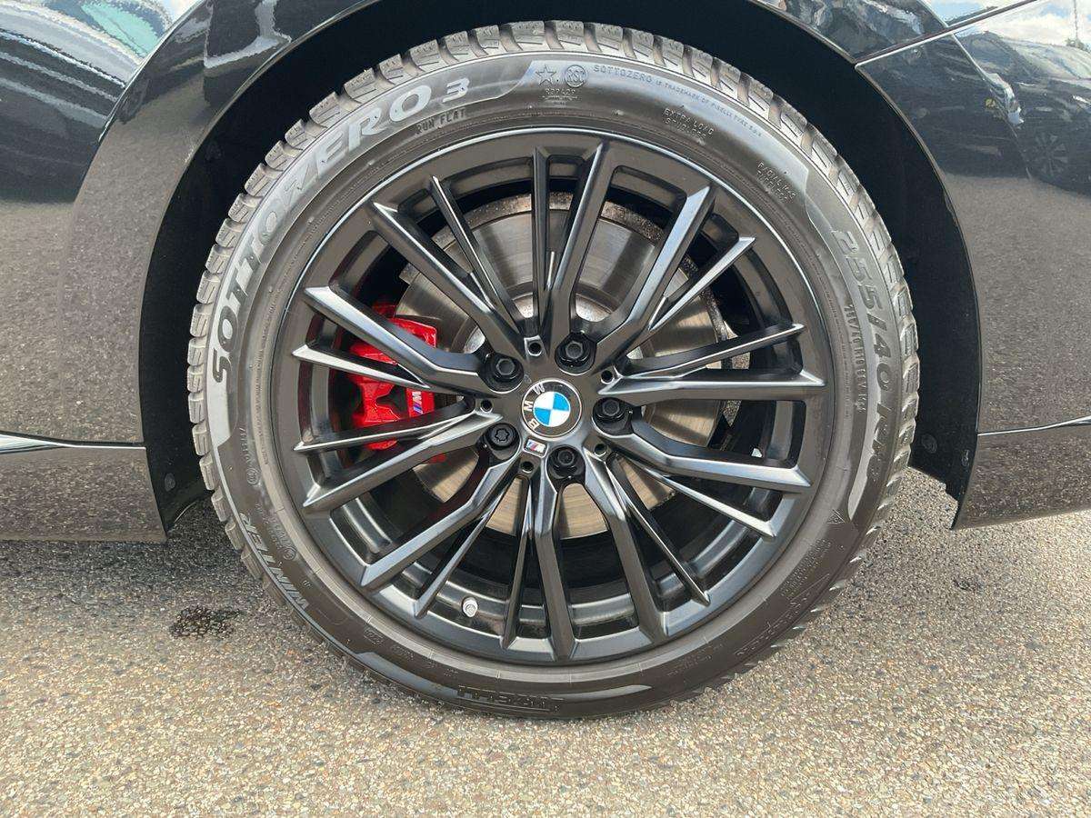 Fahrzeugbild eines BMW 2er-Reihe