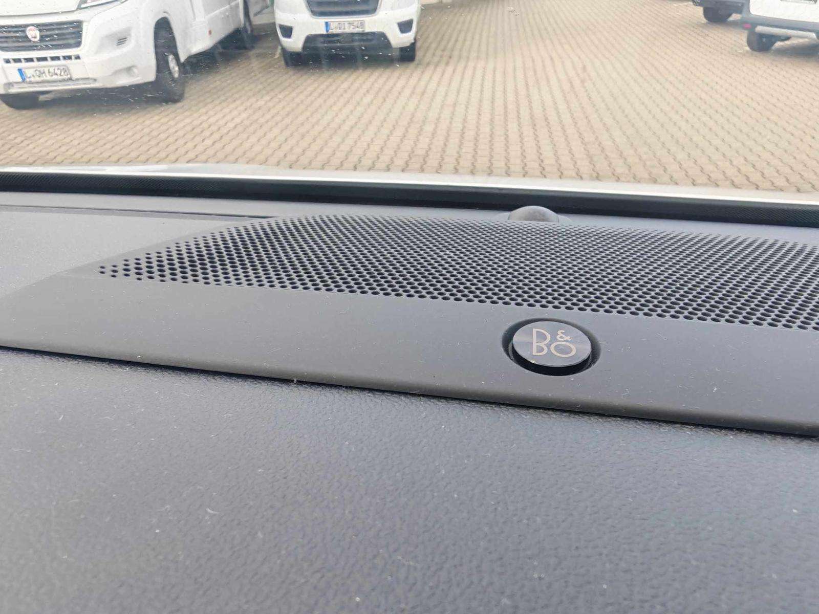 Fahrzeugbild eines Ford Tourneo Custom