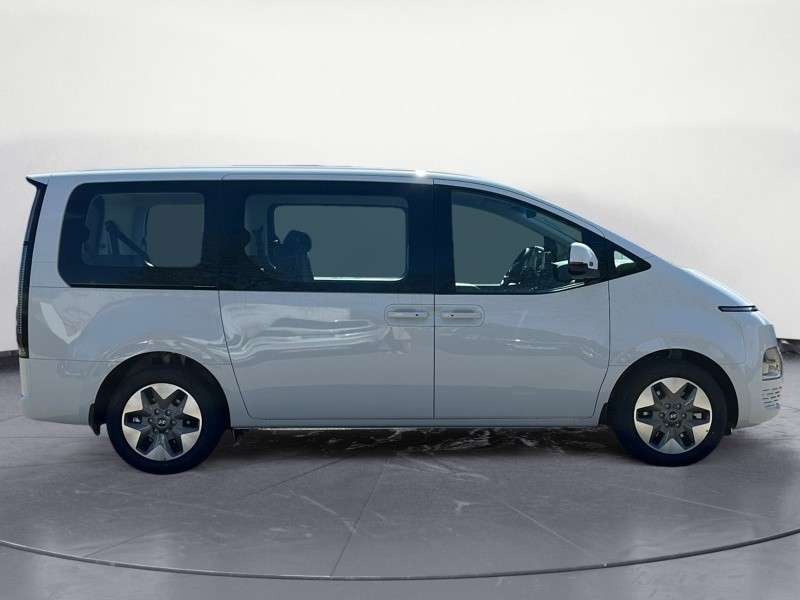 Fahrzeugbild eines Hyundai Staria