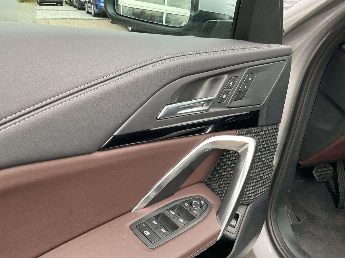Fahrzeugbild eines BMW X1
