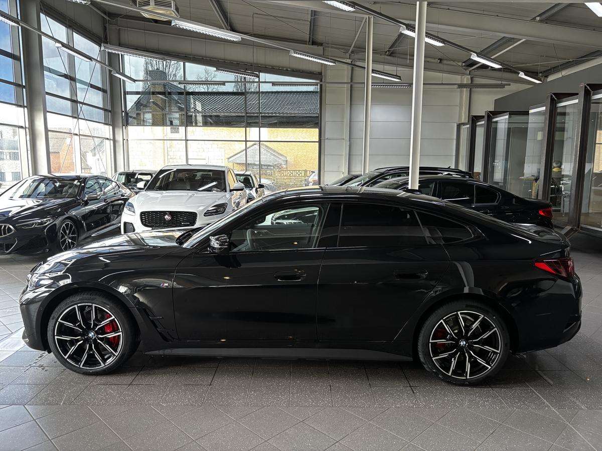 Fahrzeugbild eines BMW i4