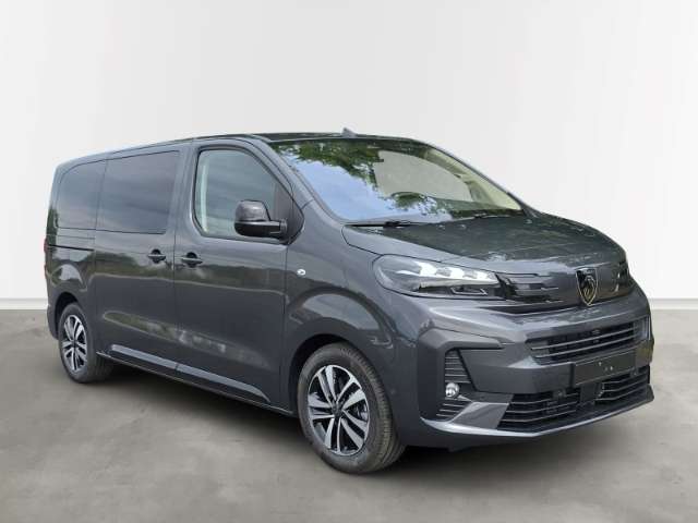 Fahrzeugbild eines Peugeot Traveller
