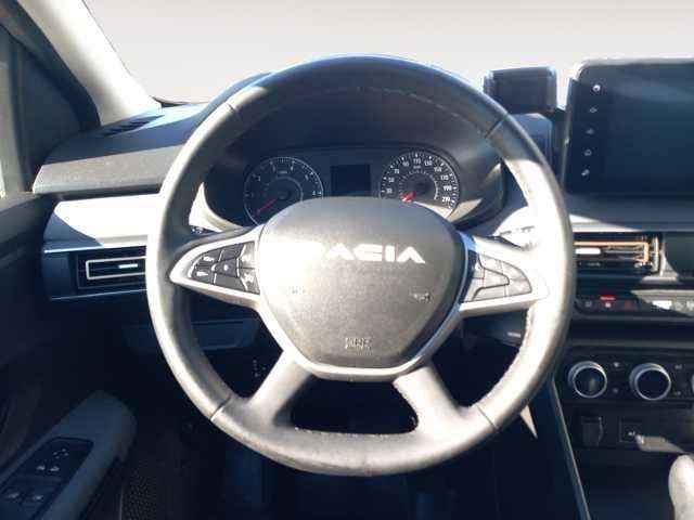 Fahrzeugbild eines Dacia Sandero