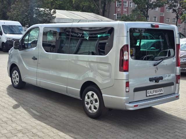 Fahrzeugbild eines Renault Trafic