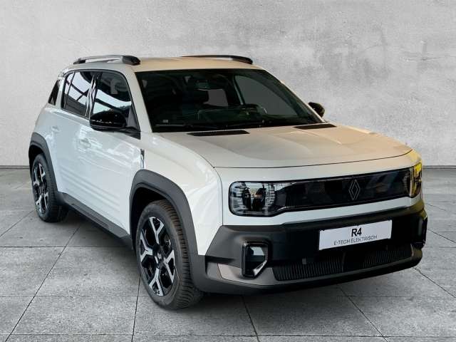 Fahrzeugbild eines Renault 4 E-TECH