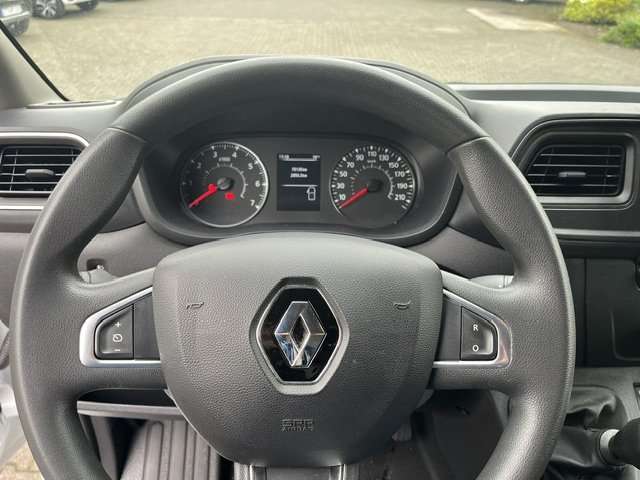 Fahrzeugbild eines Renault Master