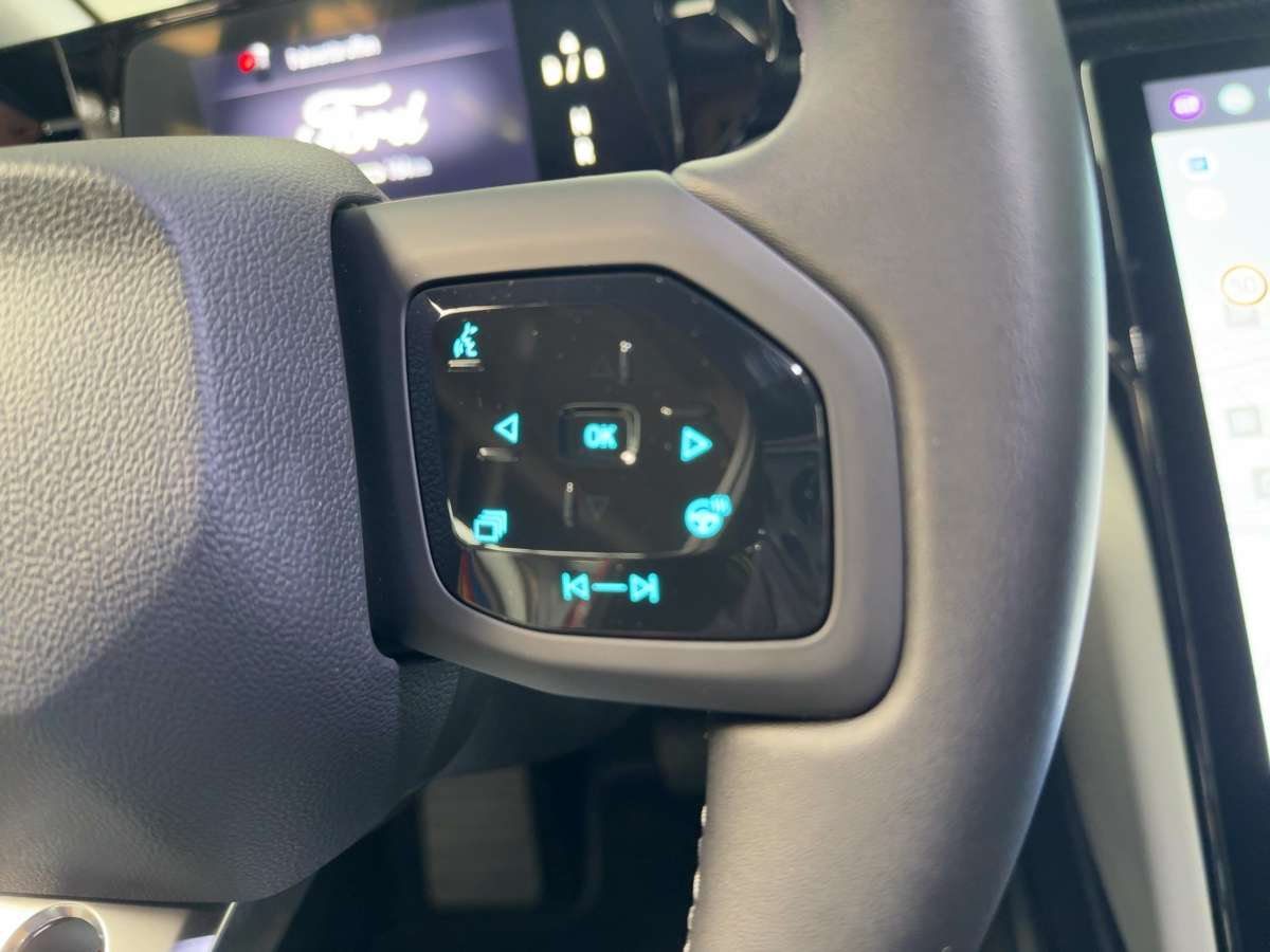 Fahrzeugbild eines Ford Capri