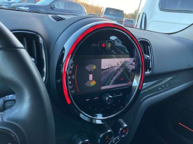 Fahrzeugbild eines MINI Countryman