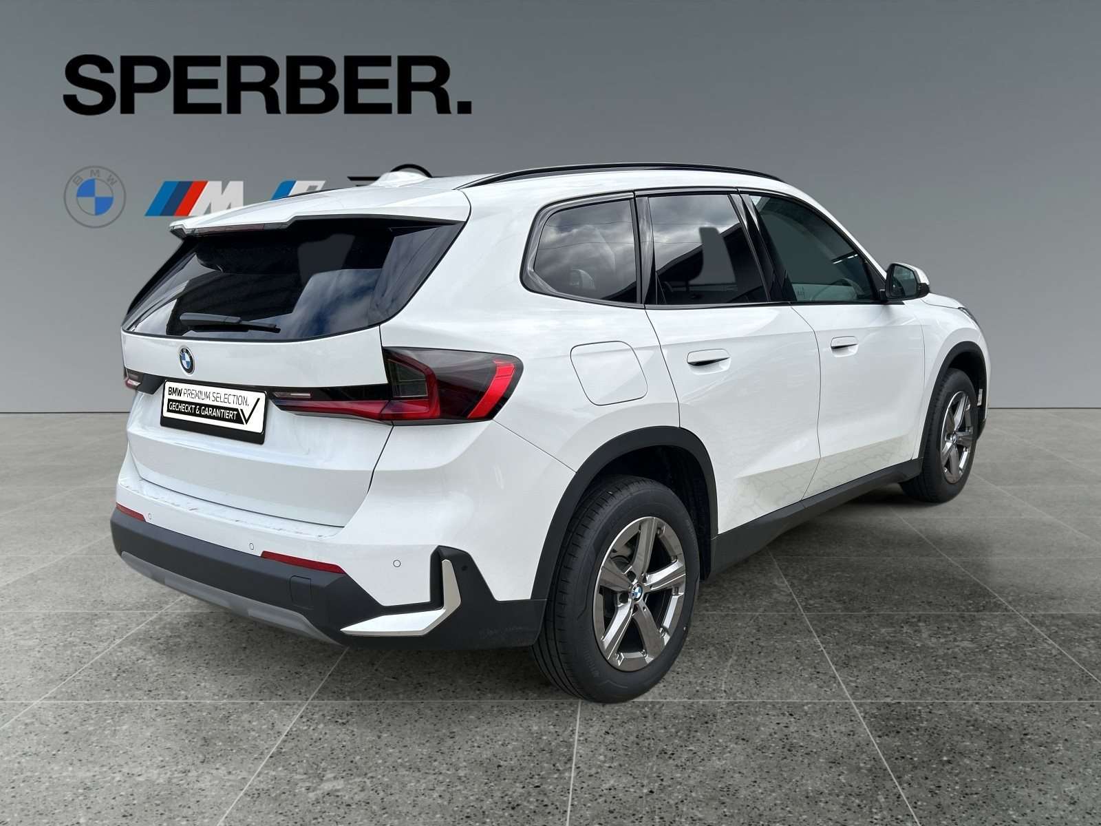 Fahrzeugbild eines BMW X1