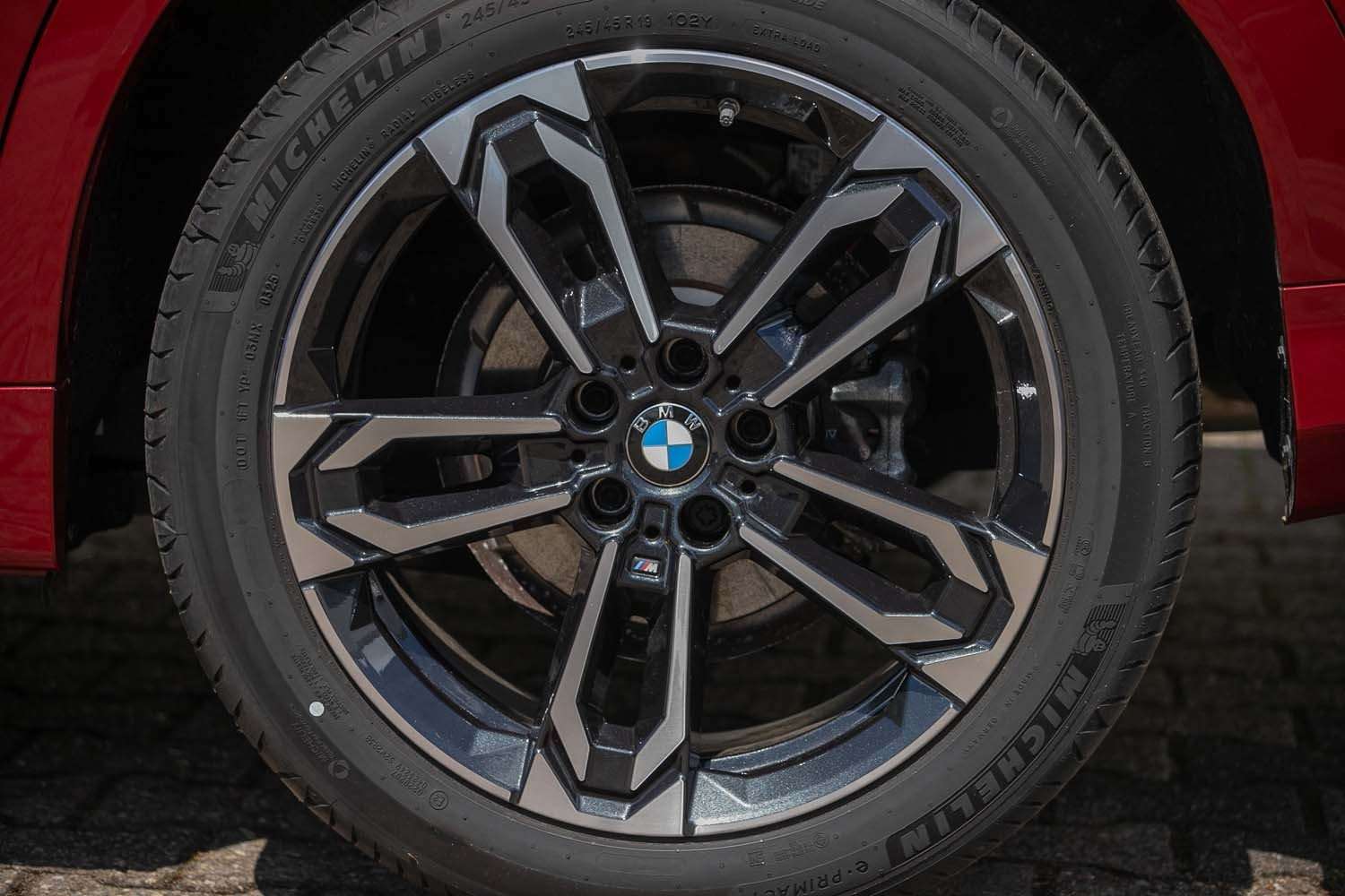 Fahrzeugbild eines BMW X2