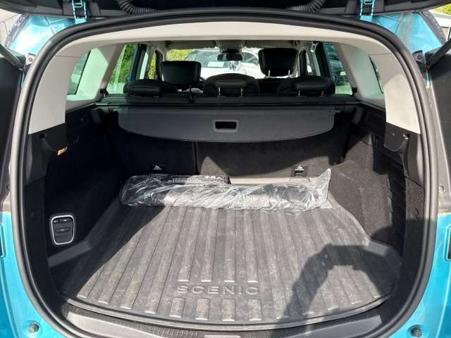 Fahrzeugbild eines Renault Grand Scénic