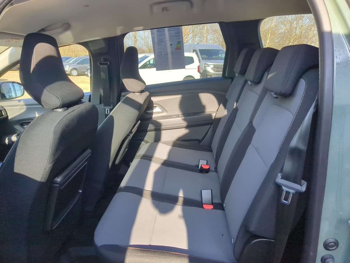 Fahrzeugbild eines Dacia Jogger