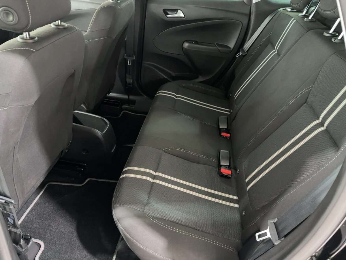 Fahrzeugbild eines Opel Crossland X