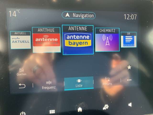 Fahrzeugbild eines Renault Clio