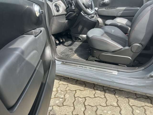 Fahrzeugbild eines Fiat 500