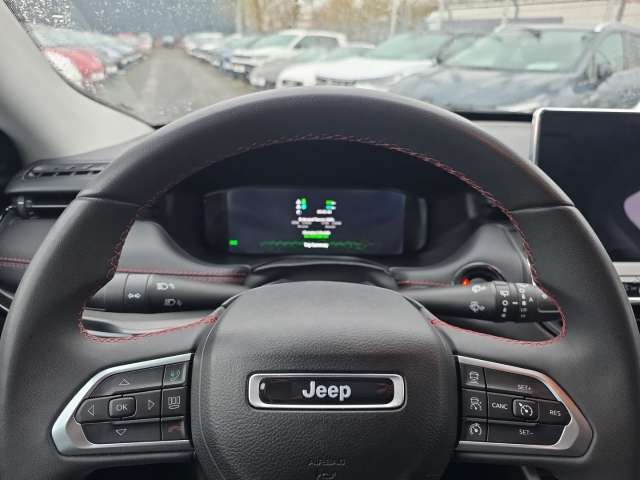 Fahrzeugbild eines Jeep Compass