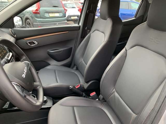 Fahrzeugbild eines Dacia Spring