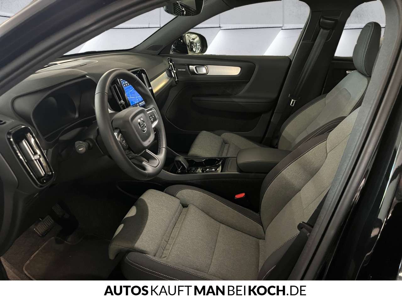 Fahrzeugbild eines Volvo XC40