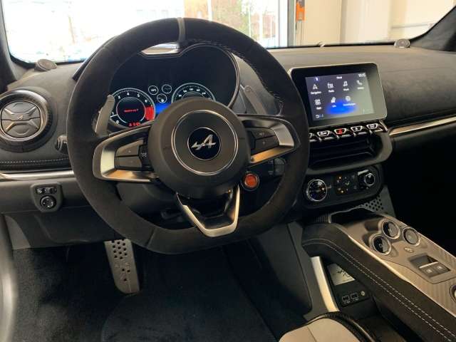 Fahrzeugbild eines Alpine A110