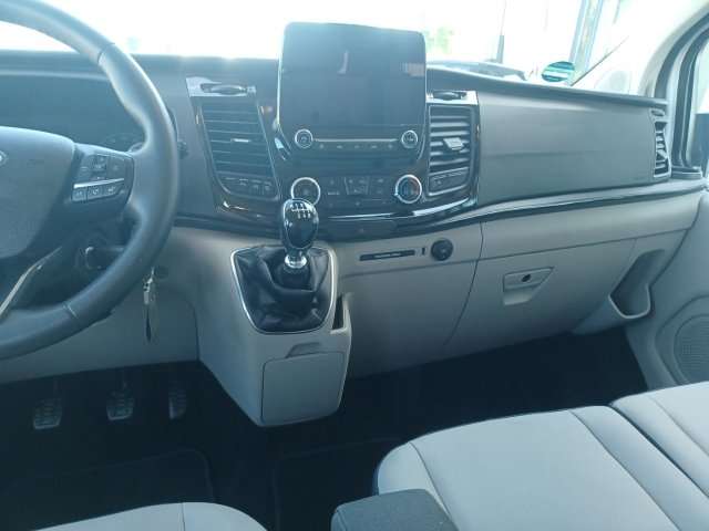 Fahrzeugbild eines Ford Tourneo Custom