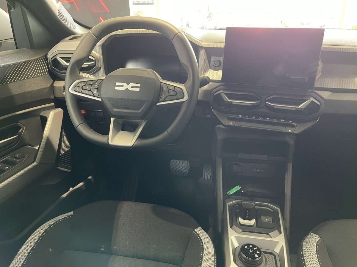 Fahrzeugbild eines Dacia Duster