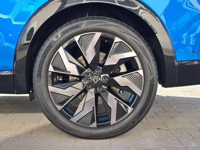 Fahrzeugbild eines Renault Rafale