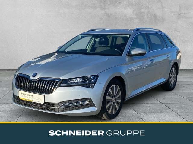 Fahrzeugbild eines Skoda Superb