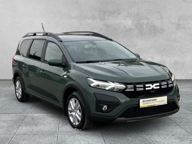 Fahrzeugbild eines Dacia Jogger