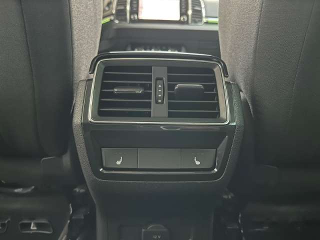 Fahrzeugbild eines Skoda Karoq