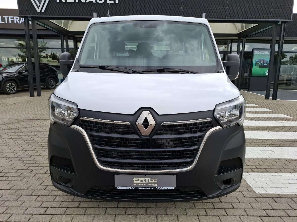 Fahrzeugbild eines Renault Master